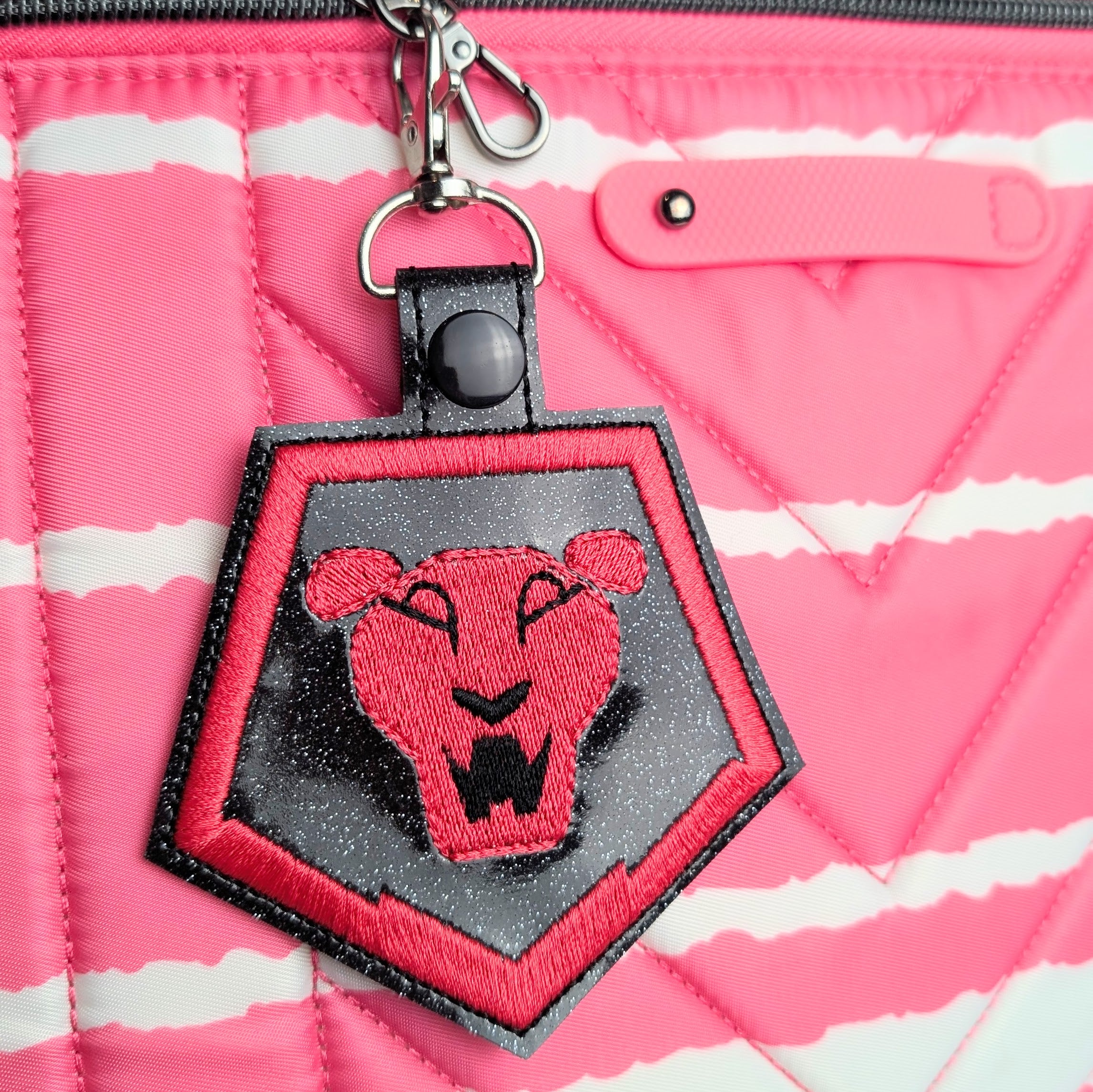 Hunter and Pop Stars Logos Snap Tab Keychain