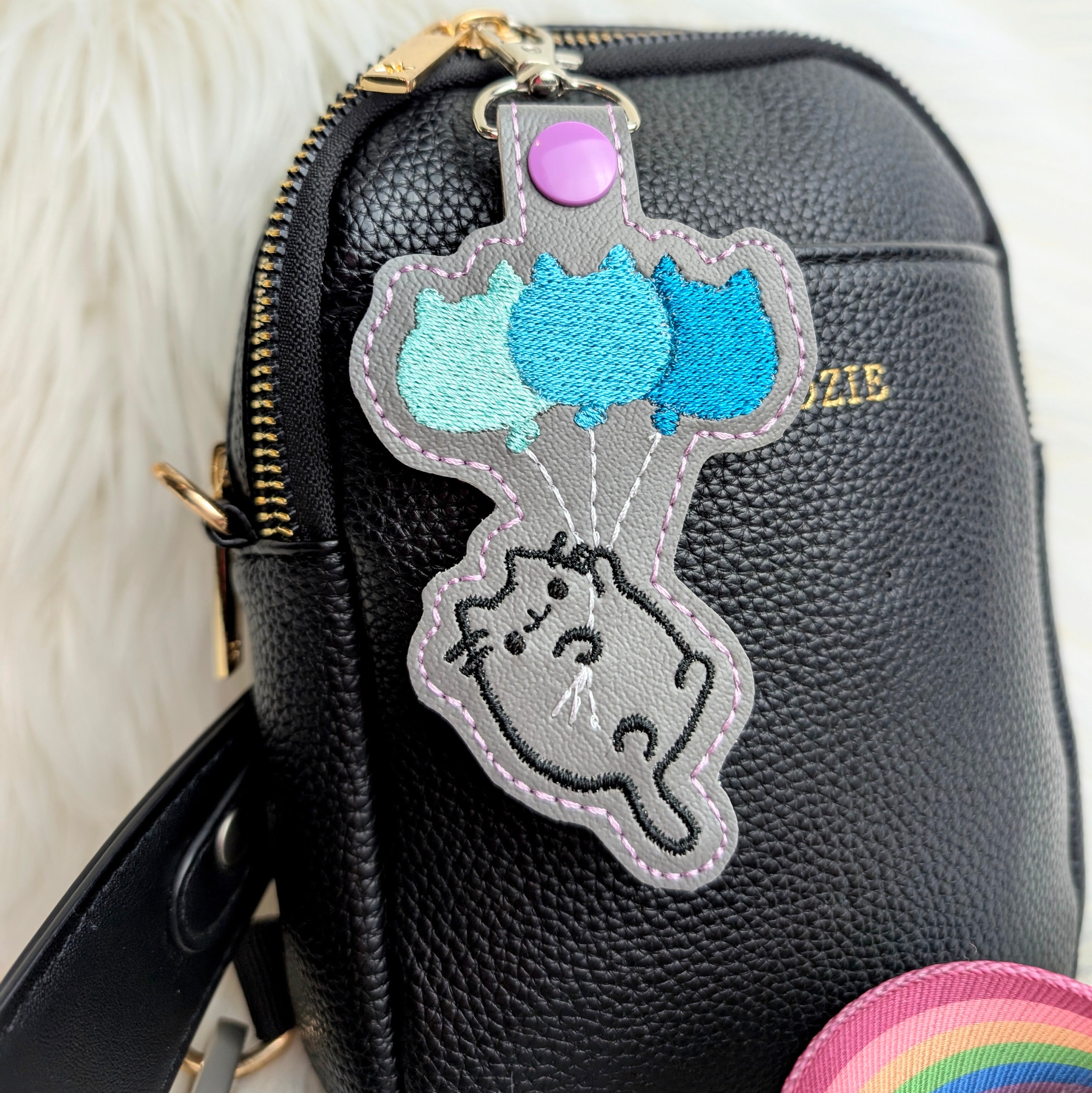 Chonky Grey Cat Snap Tab Keychain