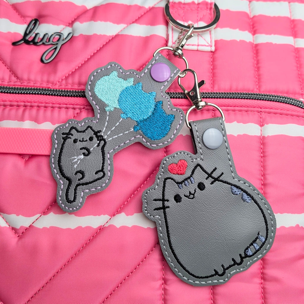 Chonky Grey Cat Snap Tab Keychain